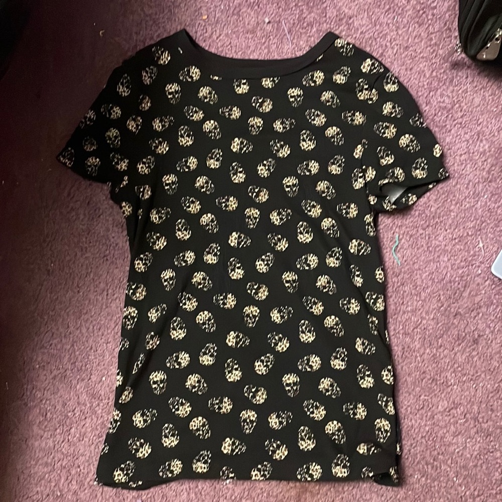 Cheetah skull prince woman’s tee